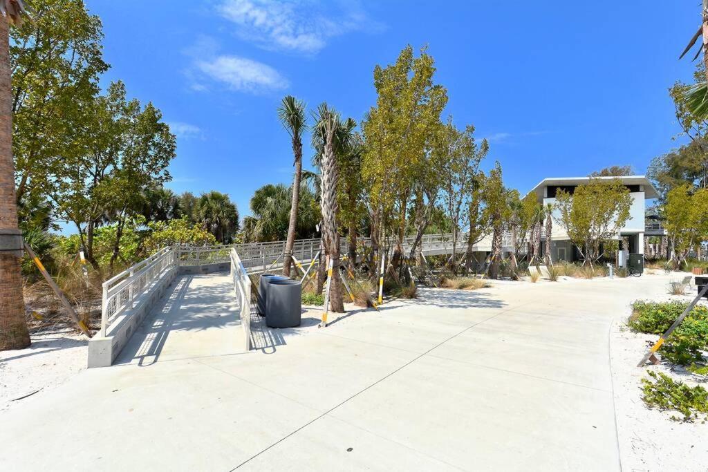 Siesta Cooler: Only Minutes Walk To Siesta Beach! Сиеста Кий Екстериор снимка