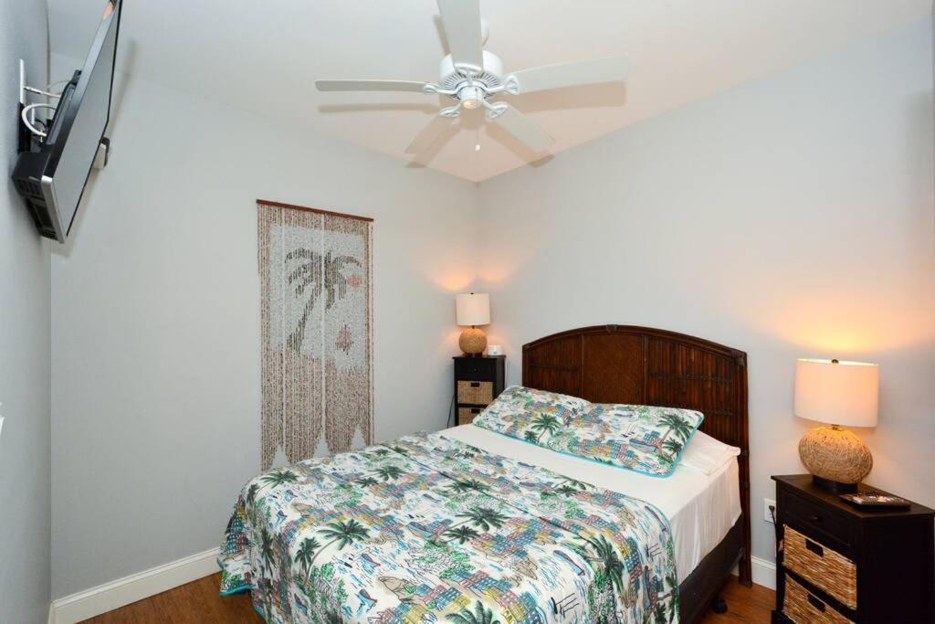 Siesta Cooler: Only Minutes Walk To Siesta Beach! Сиеста Кий Екстериор снимка
