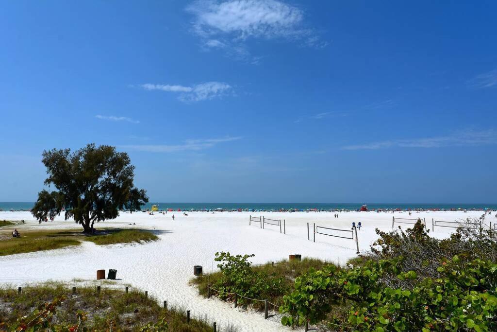 Siesta Cooler: Only Minutes Walk To Siesta Beach! Сиеста Кий Екстериор снимка